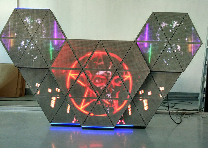 P5 cabina di colore pieno LED DJ con i multi schermi/la luminosità regolabile per il club di Antivari